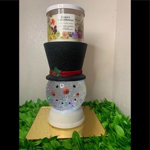 Bath&BodyWorks Snow man Pedestal Globe